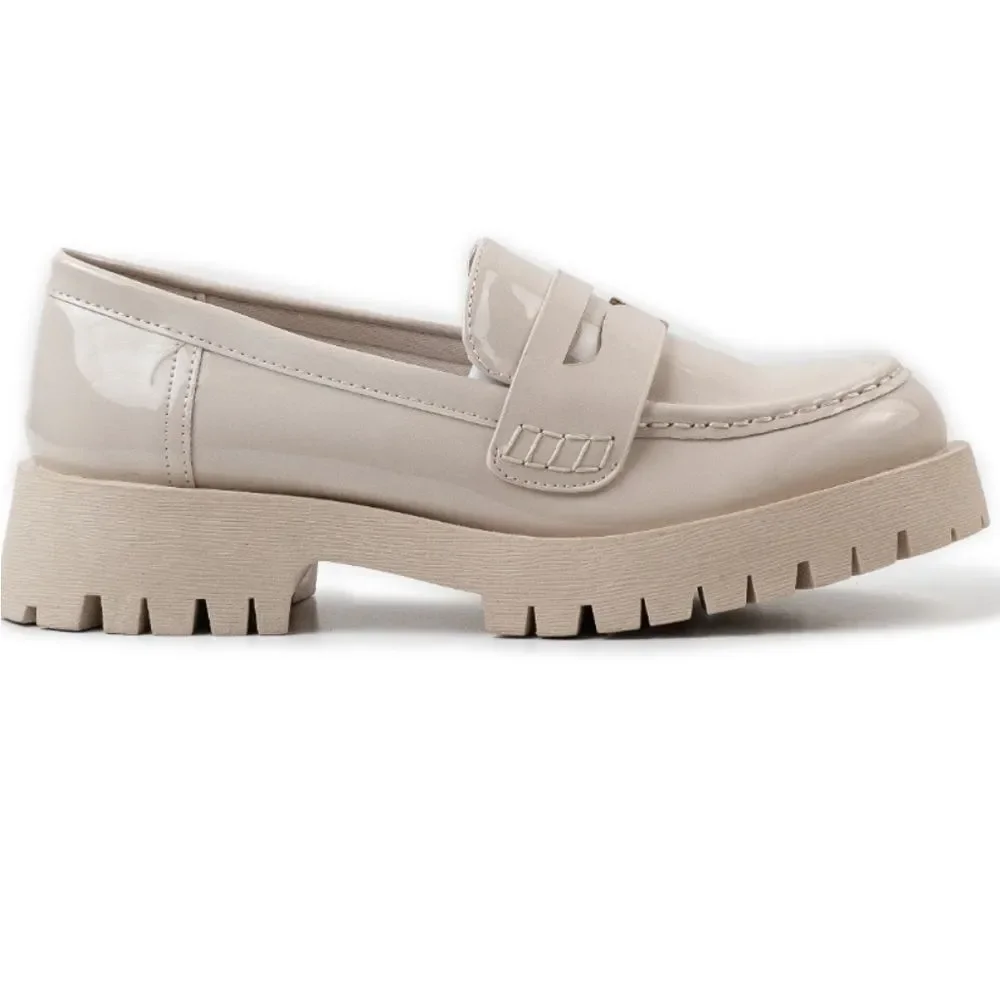 BRAND NEW BAMBOO HUTCH THICK SOLED PLATFORM LOAFERS